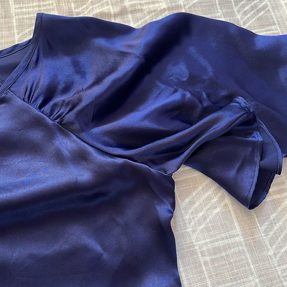 Stunning Jewel Toned Silk Blouse - Picture 6 of 8